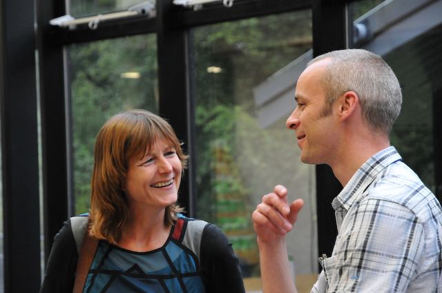 Tony Craig chats to Linda Steg.