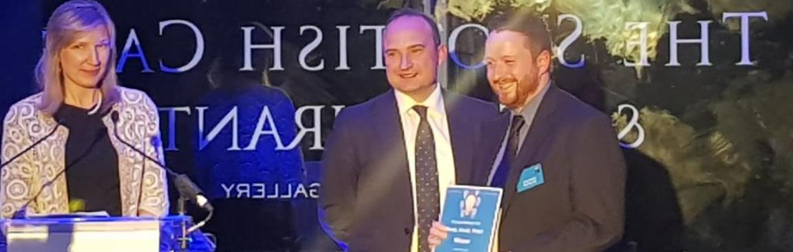 Dr Peter Orrell (r) receives CC award (c) James Hutton Institute