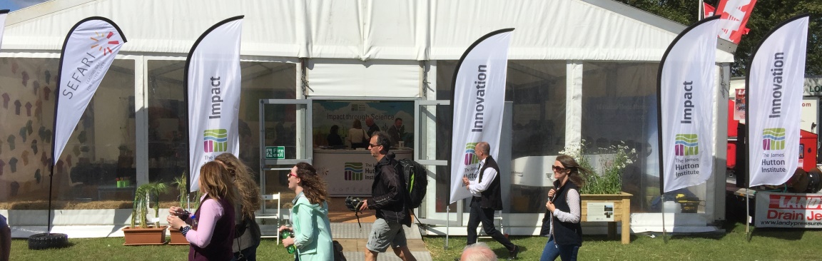 James Hutton Institute marquee at RHS (c) James Hutton Institute