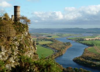 Kinnoull Hill with River Tay in background (c) James Hutton Institute