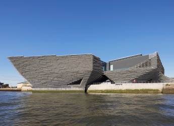 V&A Dundee museum (Photo © Hufton+Crow) 