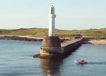 Photograph of the breakwater at Aberdeen